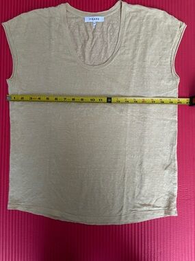 Frame Tan  Linen-cap Sleeve scoop neck Tee